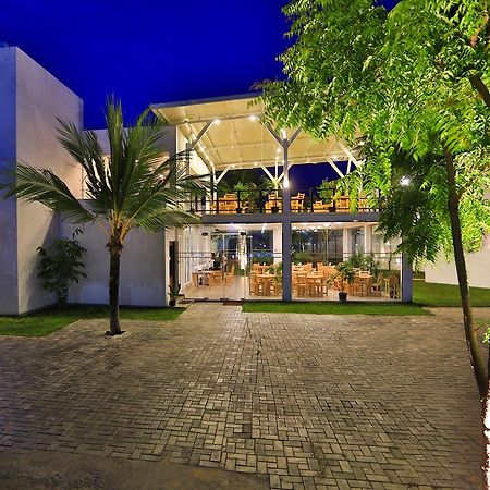 Arugambay Roccos Hotel Arugam Bay Kültér fotó